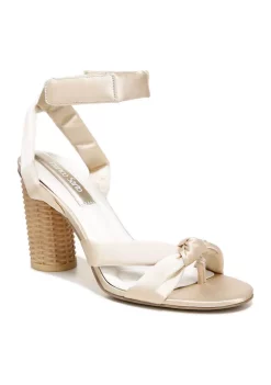 New 🎉 Franco Sarto Oma Ankle Strap Champagne 😉